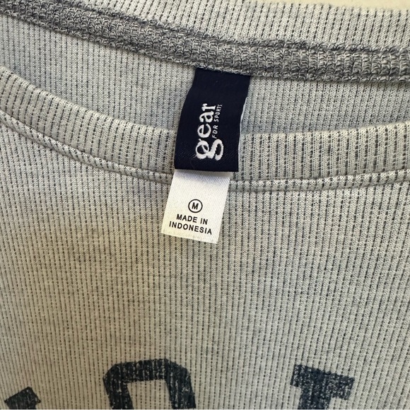 NWOT! Vintage Style UCLA Cozy Top in size Medium - Picture 4 of 4